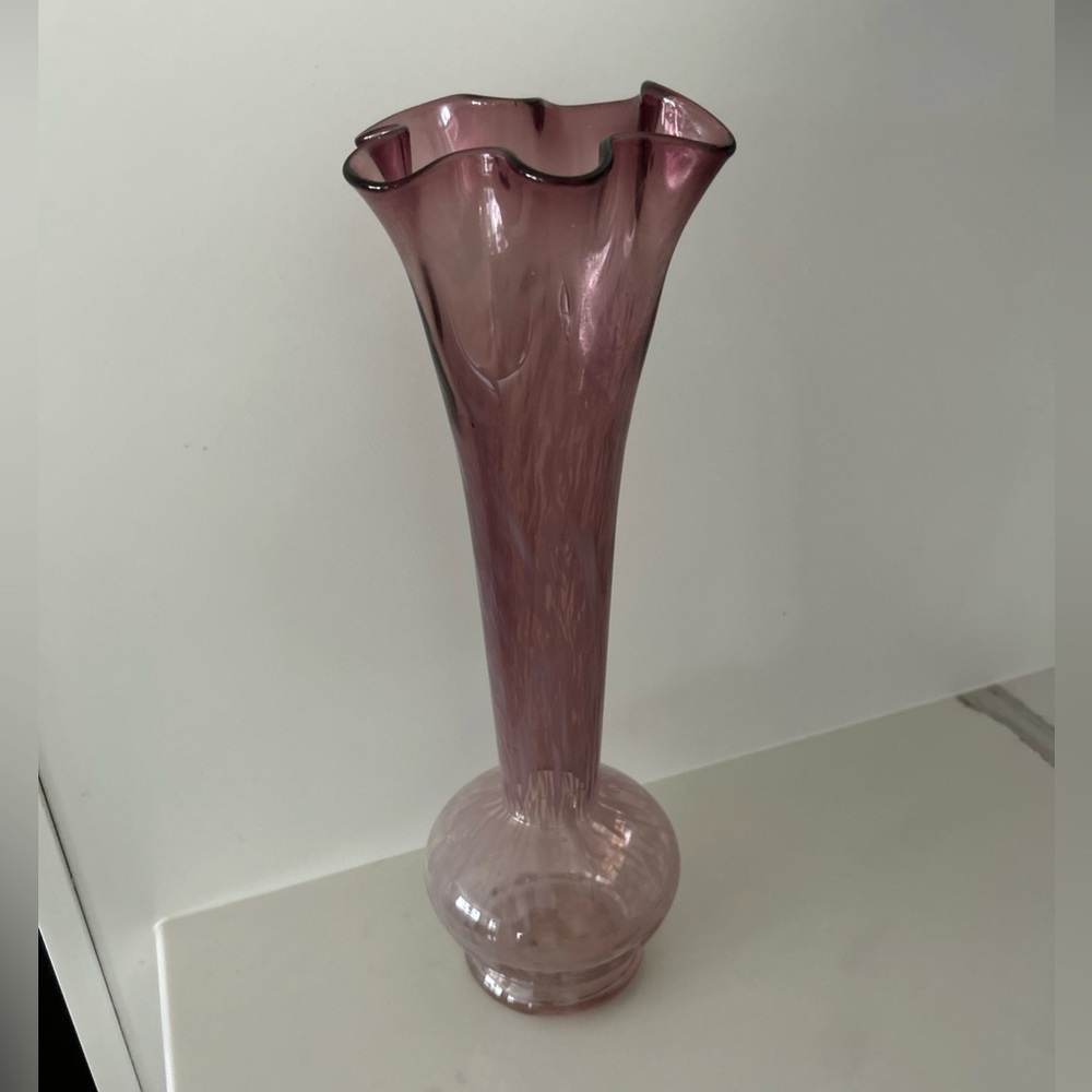 Vtg West Pac Hand‎ Painted Amethyst Glass Swung Vase 14”  Japan Ruffle Top